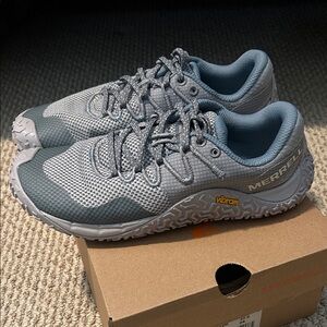 Martel: Gray and Blue Athletic Sneakers